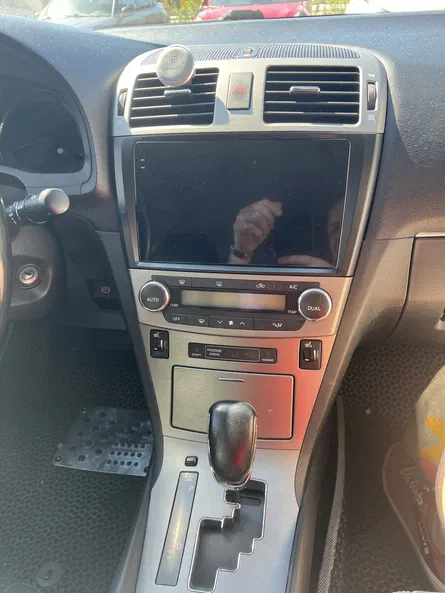 Toyota Avensis 2011 - 16