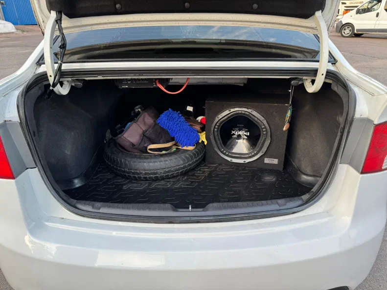 Kia Cerato 2009 - 11