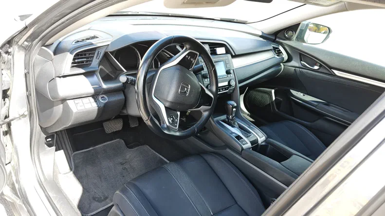 Honda Civic 2018 - 15