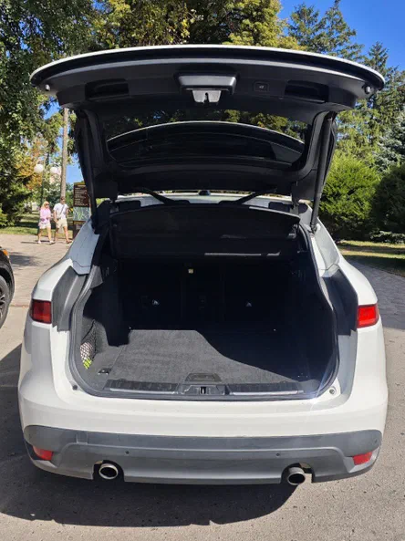 Jaguar F-Pace 2020 - 21