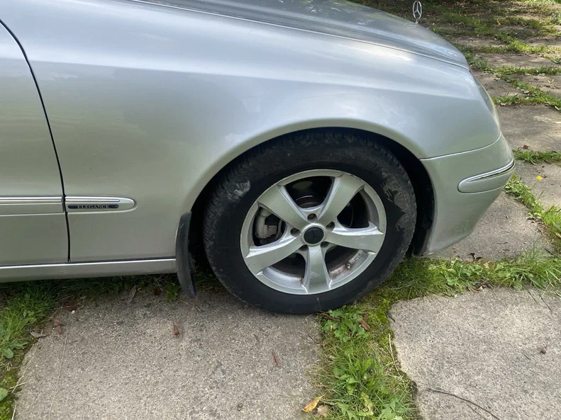 Mercedes-Benz E-Клас 2002 - 8