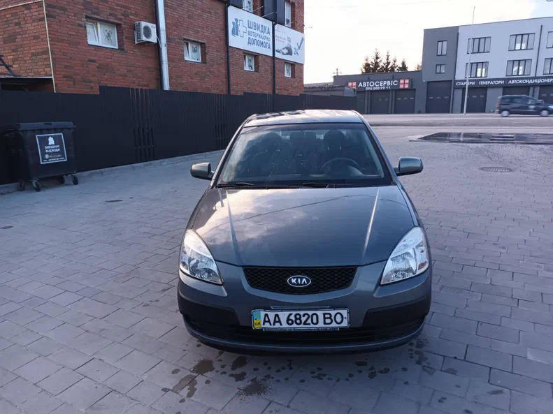 Kia Rio 2006 - 17