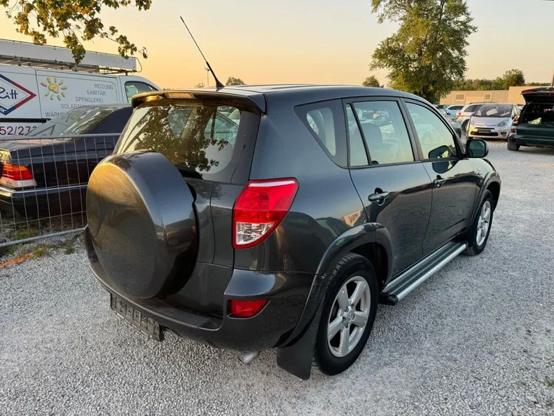 Toyota RAV4 2008
