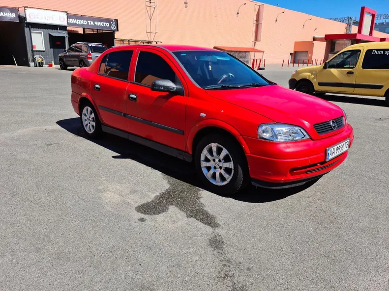 Opel Astra 2008 - 13