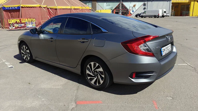 Honda Civic 2018 - 12