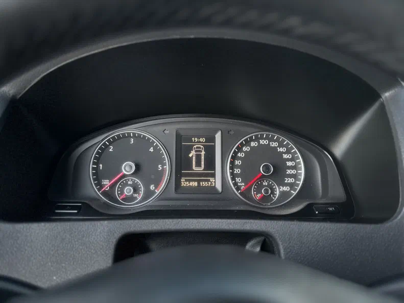 Volkswagen Caravelle 2012 - 28