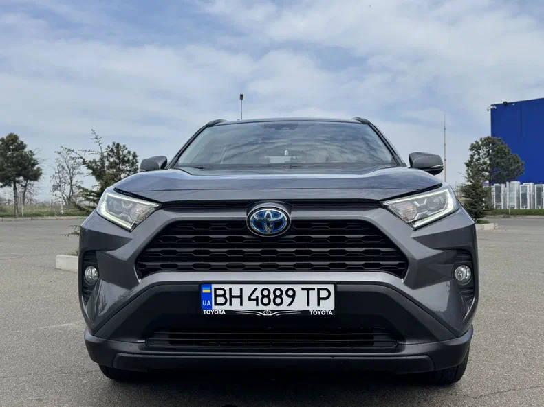 Toyota RAV4 2019 - 12