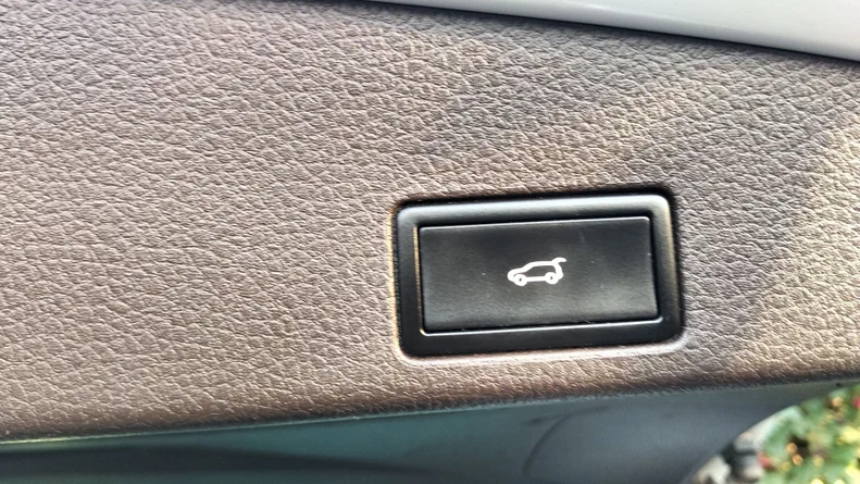 Volkswagen Touareg 2011 - 22