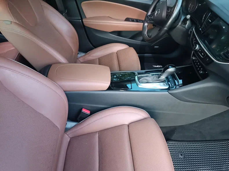 Opel Insignia 2019 - 13