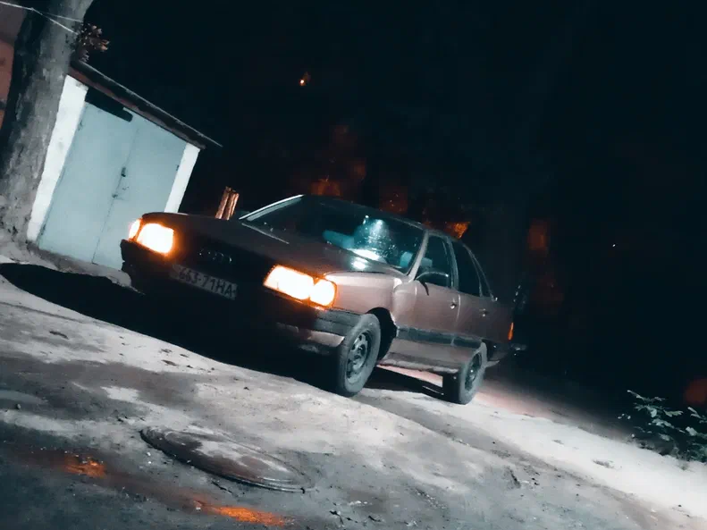 Audi 100 1983