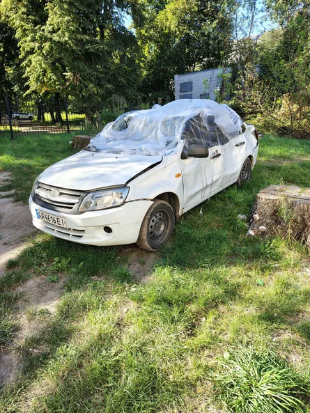 Lada (ВАЗ) Granta 2013