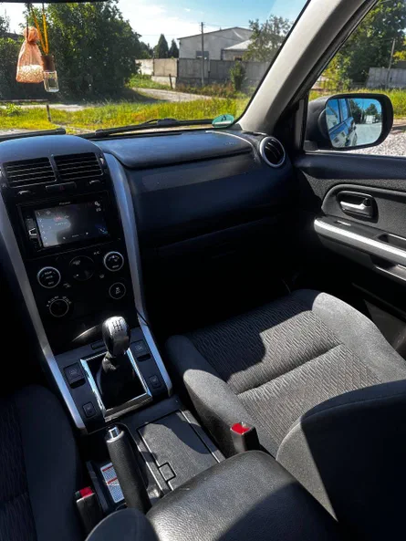 Suzuki Grand Vitara 2013 - 6