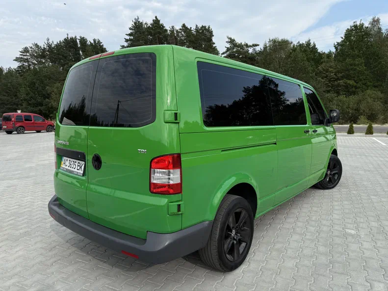 Volkswagen Transporter 2009 - 12
