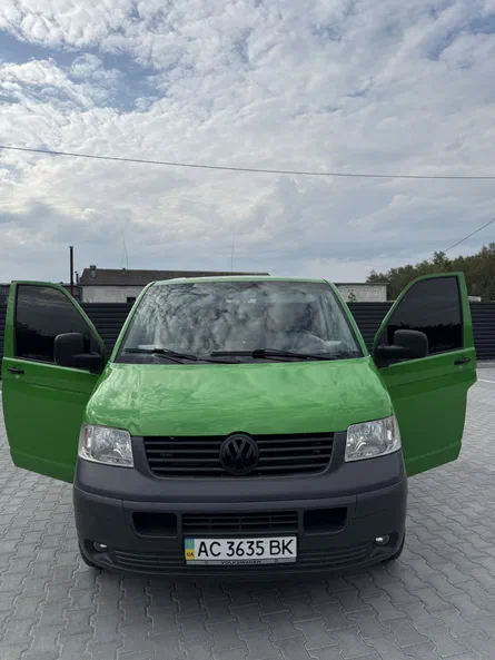 Volkswagen Transporter 2009 - 21