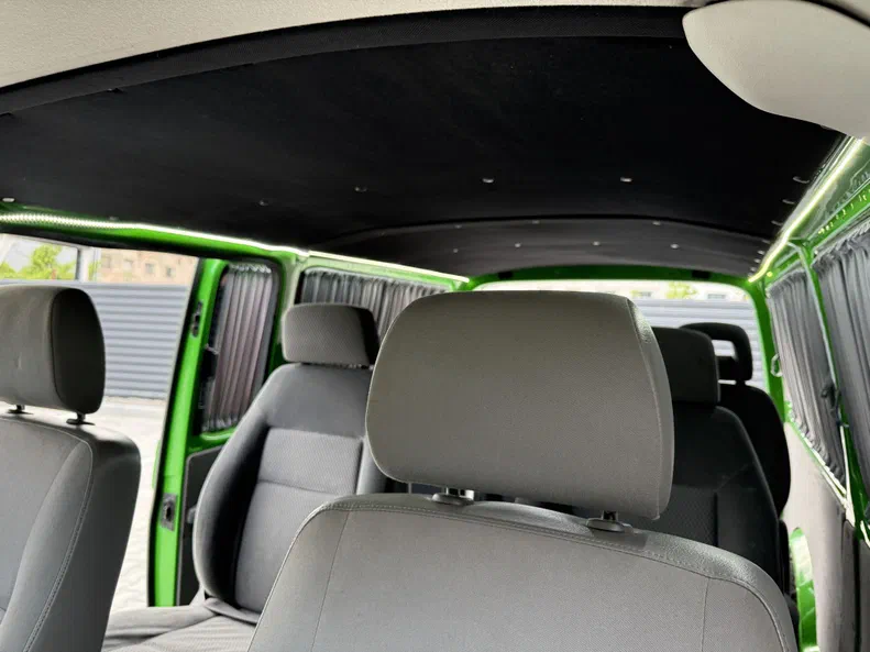 Volkswagen Transporter 2009 - 18