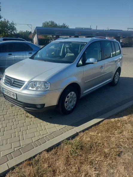 Volkswagen Touran 2003