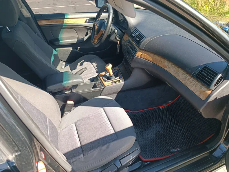 BMW 3 серія 2004 - 18