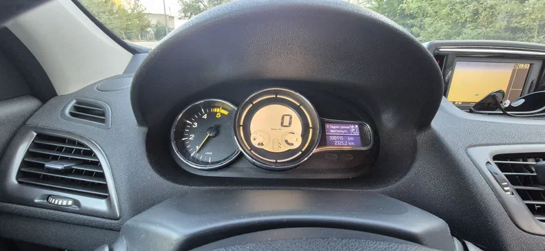 Renault Megane 2013 - 10