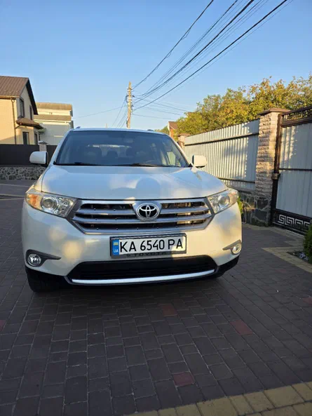 Toyota Highlander 2011