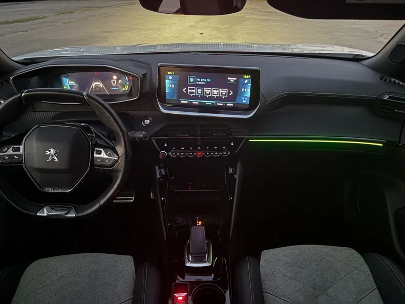 Peugeot 2008 2020 - 36