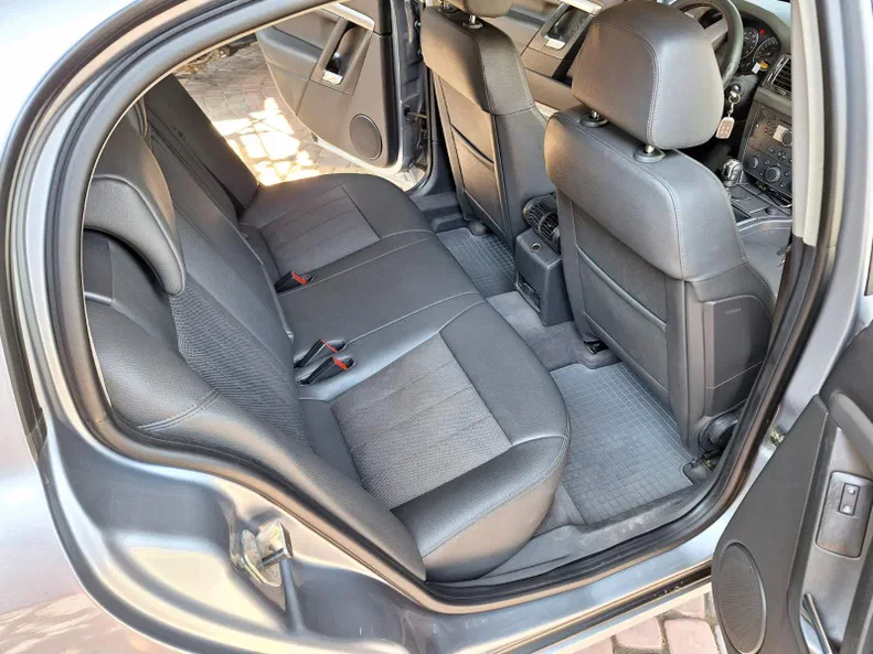 Opel Vectra 2008 - 9