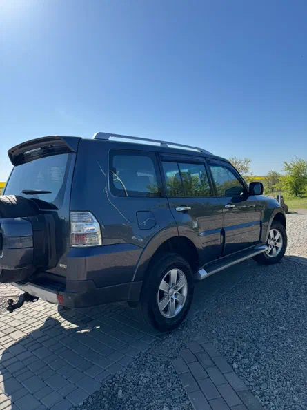 Mitsubishi Pajero 2008 - 15