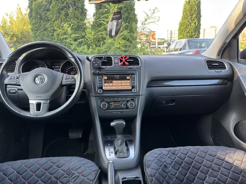 Volkswagen Golf 2010