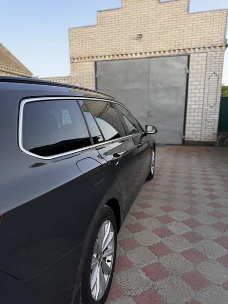 Volkswagen Passat 2017 - 23