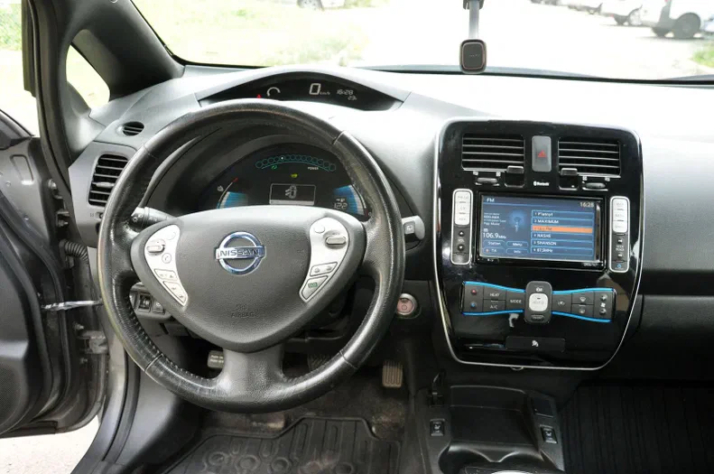 Nissan Leaf 2014 - 8