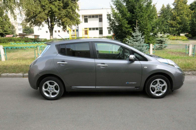 Nissan Leaf 2014