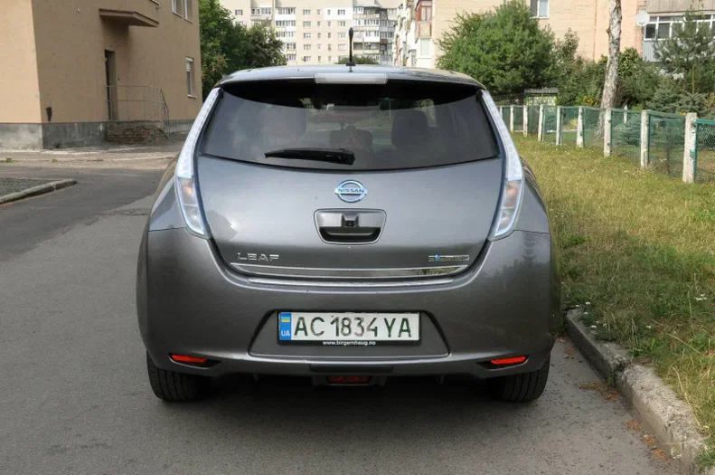 Nissan Leaf 2014