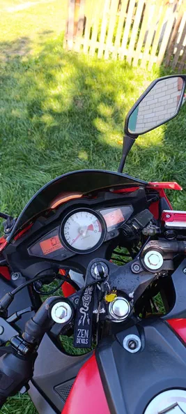 VIPER Спортбайки / V250-R1 2014