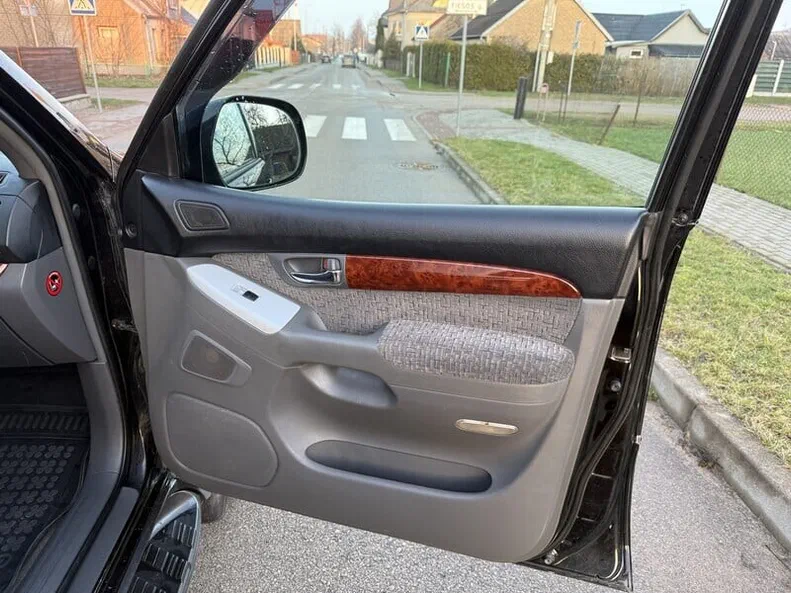 Toyota Land Cruiser Prado 2008 - 10