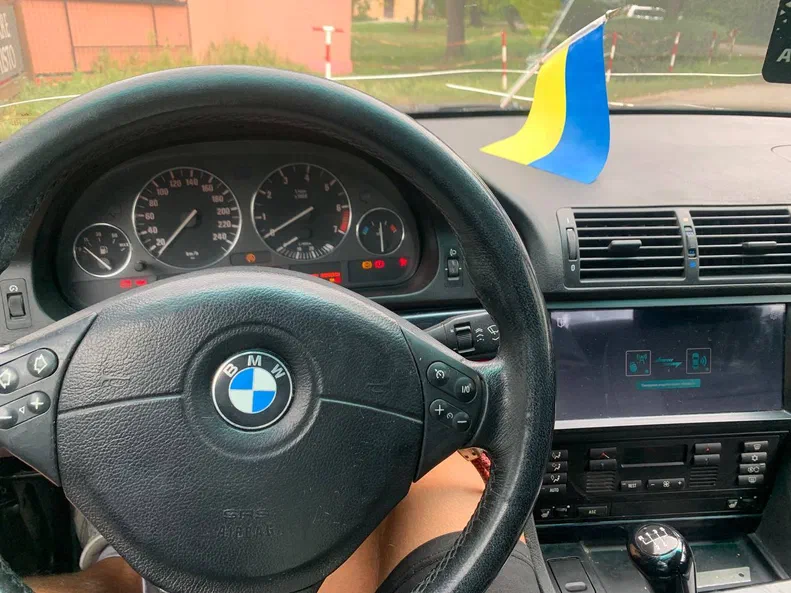 BMW 5 серія 1997 - 7