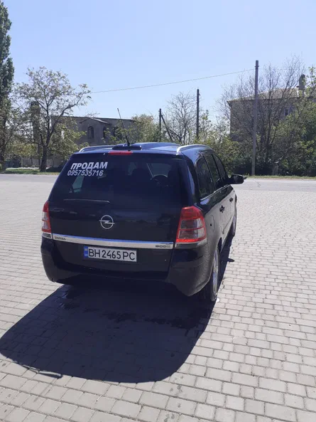 Opel Zafira 2009