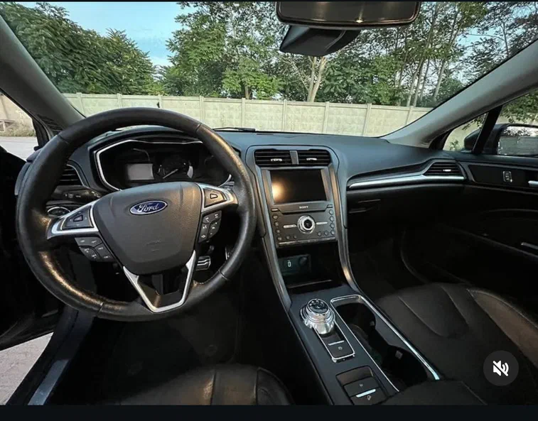 Ford Fusion (North America) 2016 - 7