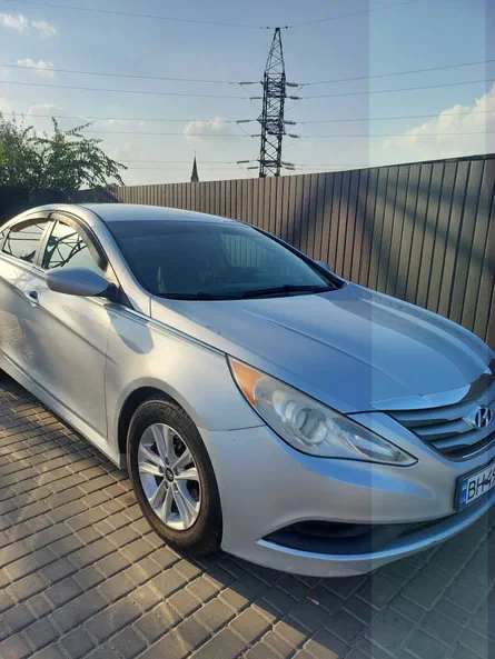 Hyundai Sonata 2013