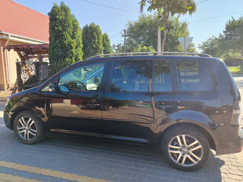Volkswagen Touran 2009 - 8
