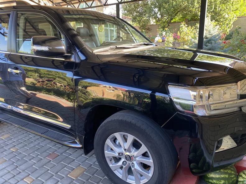 Toyota Land Cruiser 2021