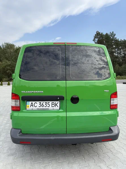 Volkswagen Transporter 2009 - 24