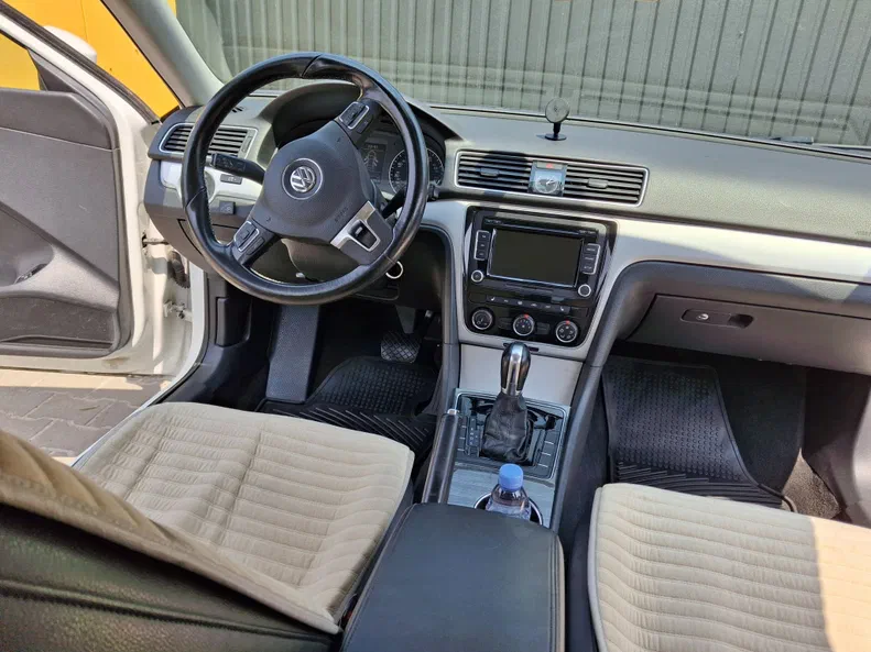 Volkswagen Passat 2012
