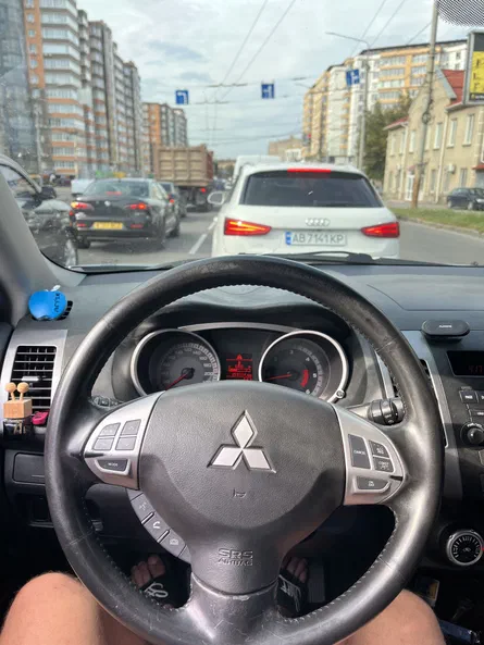 Mitsubishi Outlander 2007