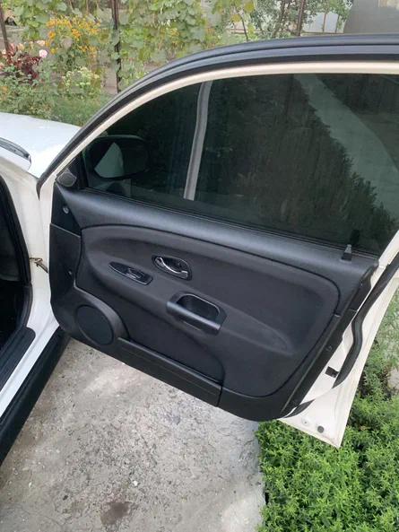 Mitsubishi Carisma 2002 - 15