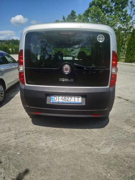 Fiat Doblo 2012