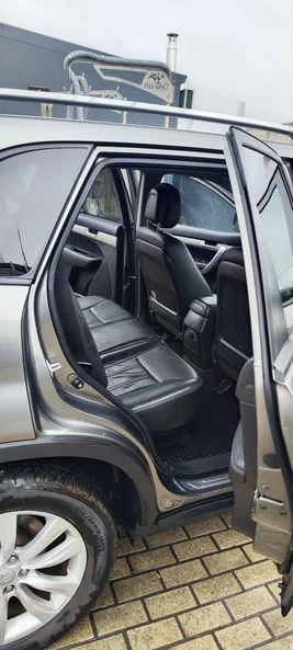 Kia Sorento 2012 - 11
