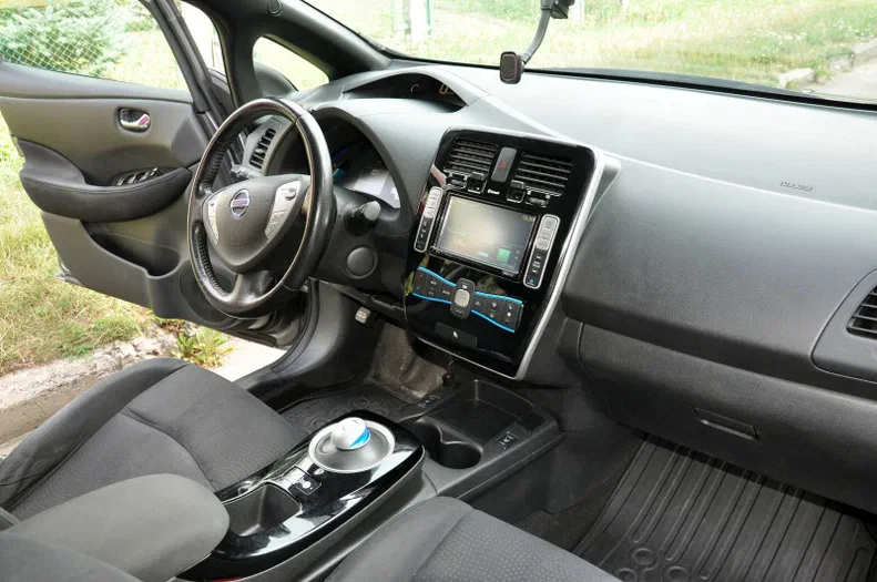 Nissan Leaf 2014 - 6