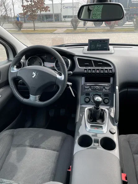 Peugeot 3008 2013 - 18