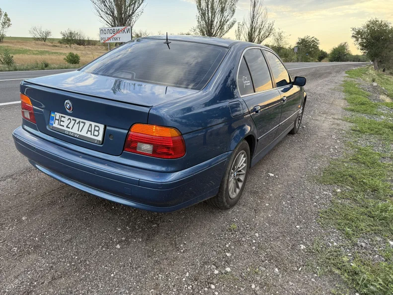 BMW 5 серія 2002 - 5