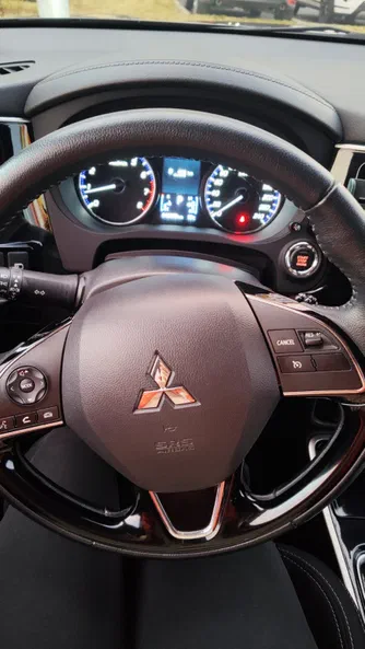 Mitsubishi Outlander 2021 - 9