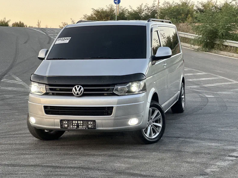Volkswagen Caravelle 2012 - 26